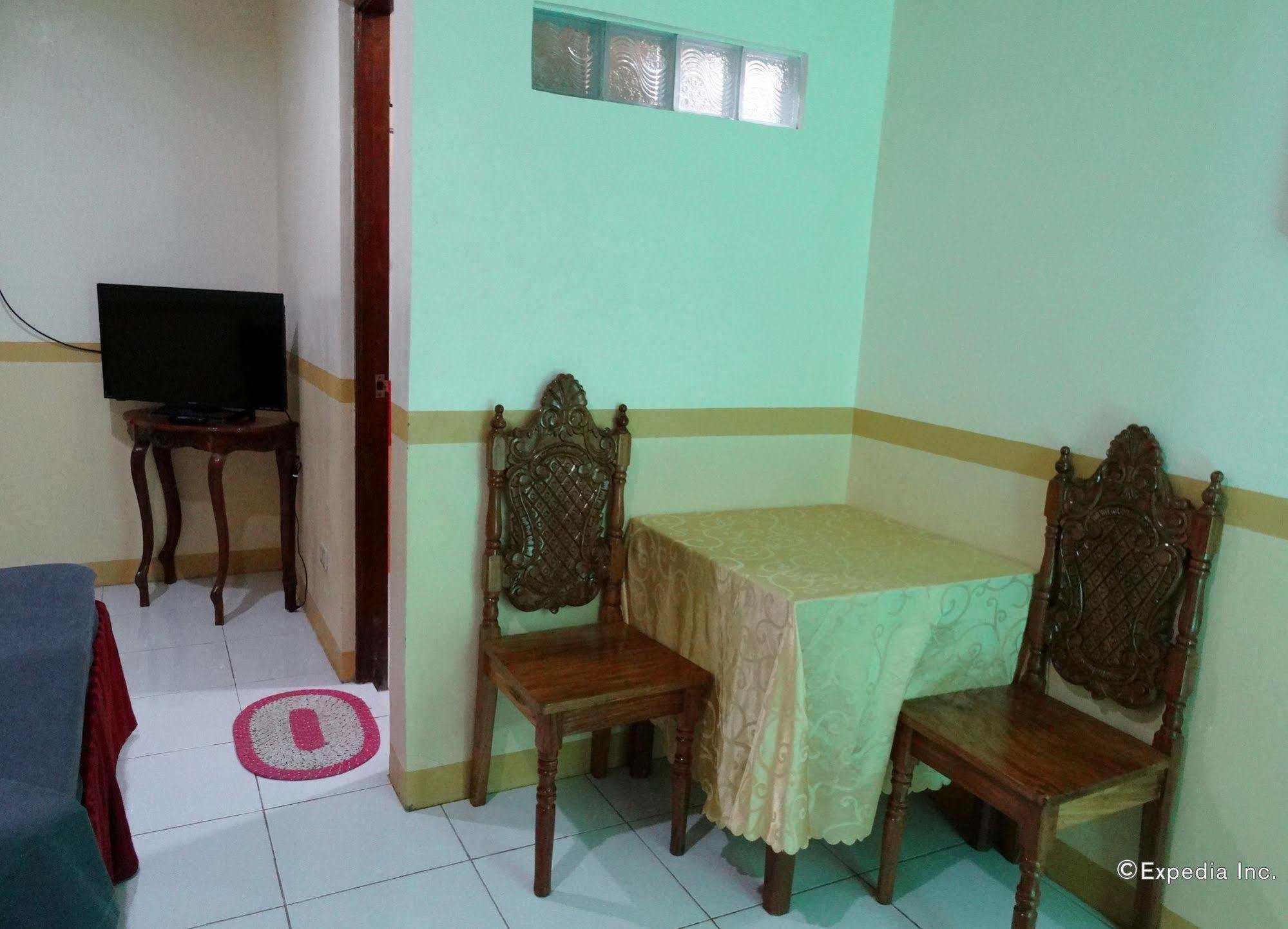 D'Lucky Garden Inn & Suites Tiniguiban Exteriér fotografie
